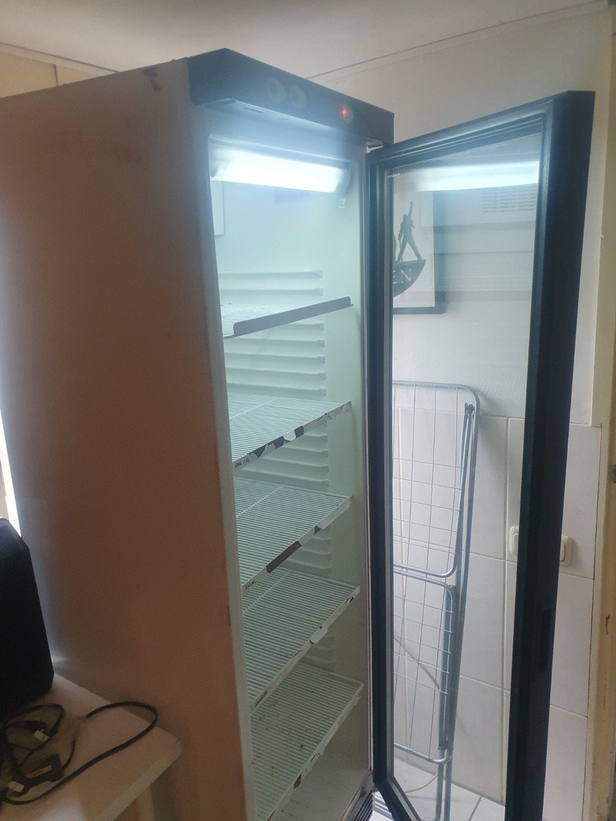 horeca koelkast, Witgoed en Apparatuur, Ophalen, Zonder vriesvak, 200 liter of meer, 60 cm of meer