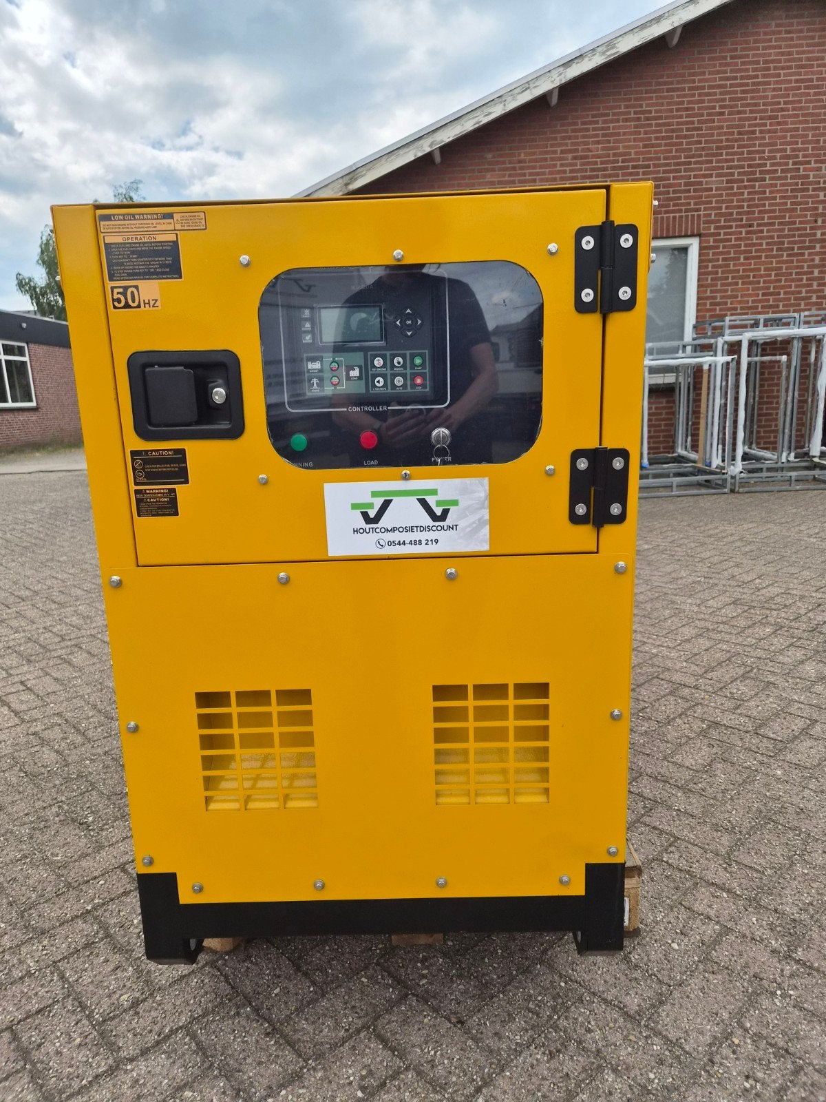Stille Diesel Aggregaat 40 kVA - Slechts 76 uur gelopen!, Ophalen, Onbekend@voorbeeld.com, M.AQUA, Dieselolie