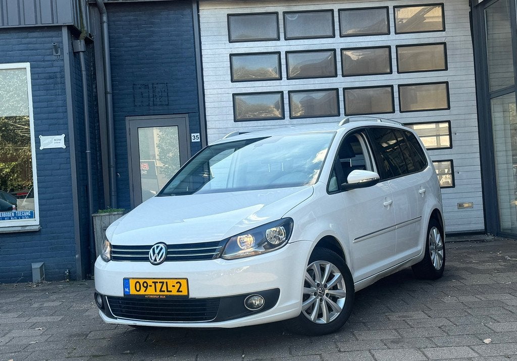 Volkswagen Touran 2.0 TDI Highline BlueMotion | Clima | Crui, Auto's, Volkswagen, Euro 5, 4 cilinders, Alcantara, Wit