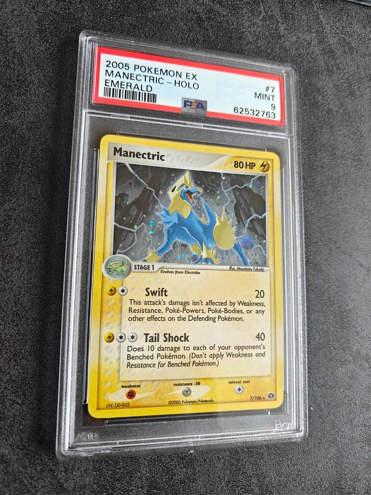Manectric Holo EX Emerald PSA 9 Pokémon Kaart, Ophalen of Verzenden, Zo goed als nieuw, Losse kaart, Foil