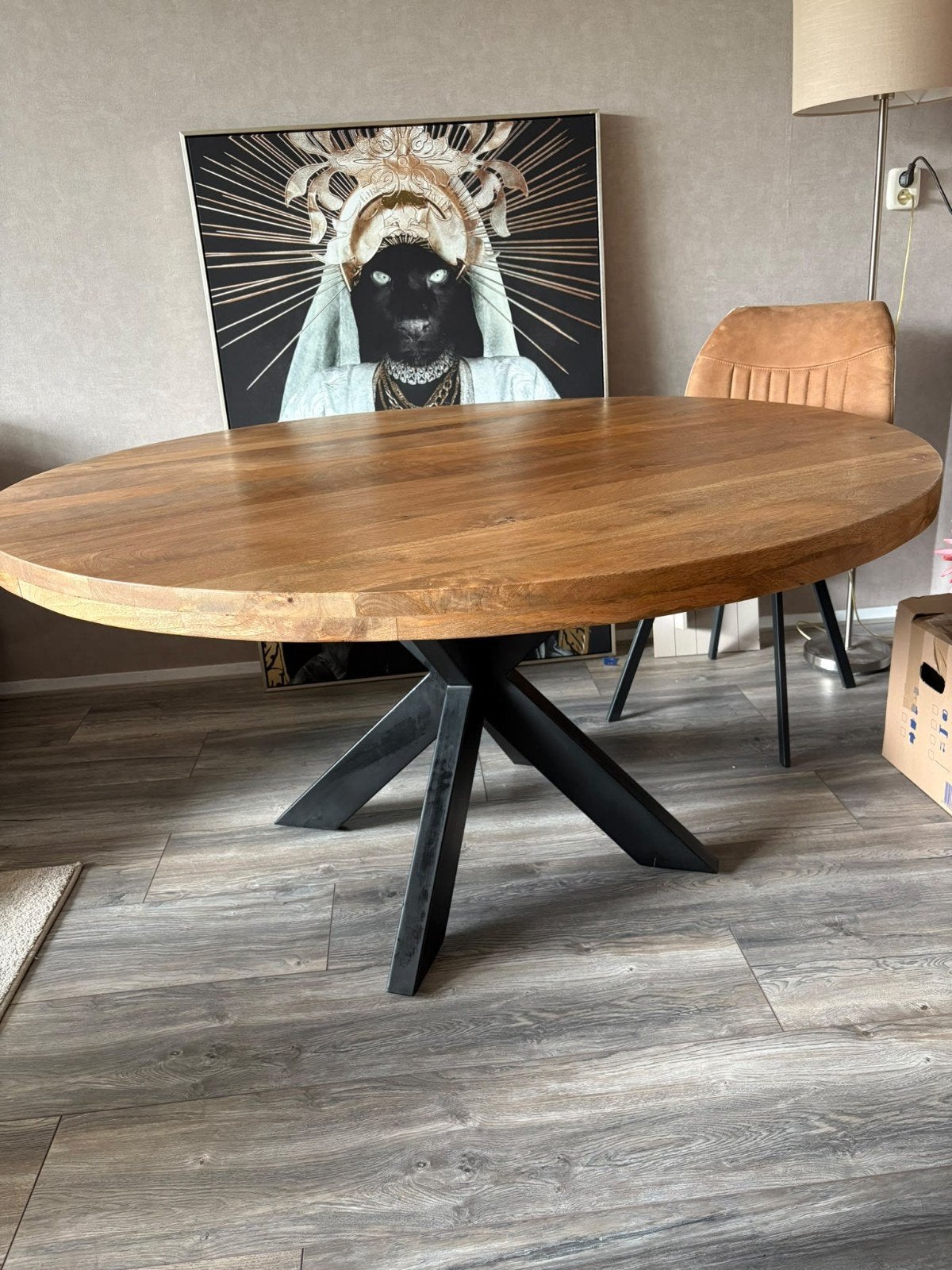 mangohouten eettafel, Huis en Inrichting, Tafels | Eettafels, Ophalen, Rond, Zo goed als nieuw, 100 tot 150 cm