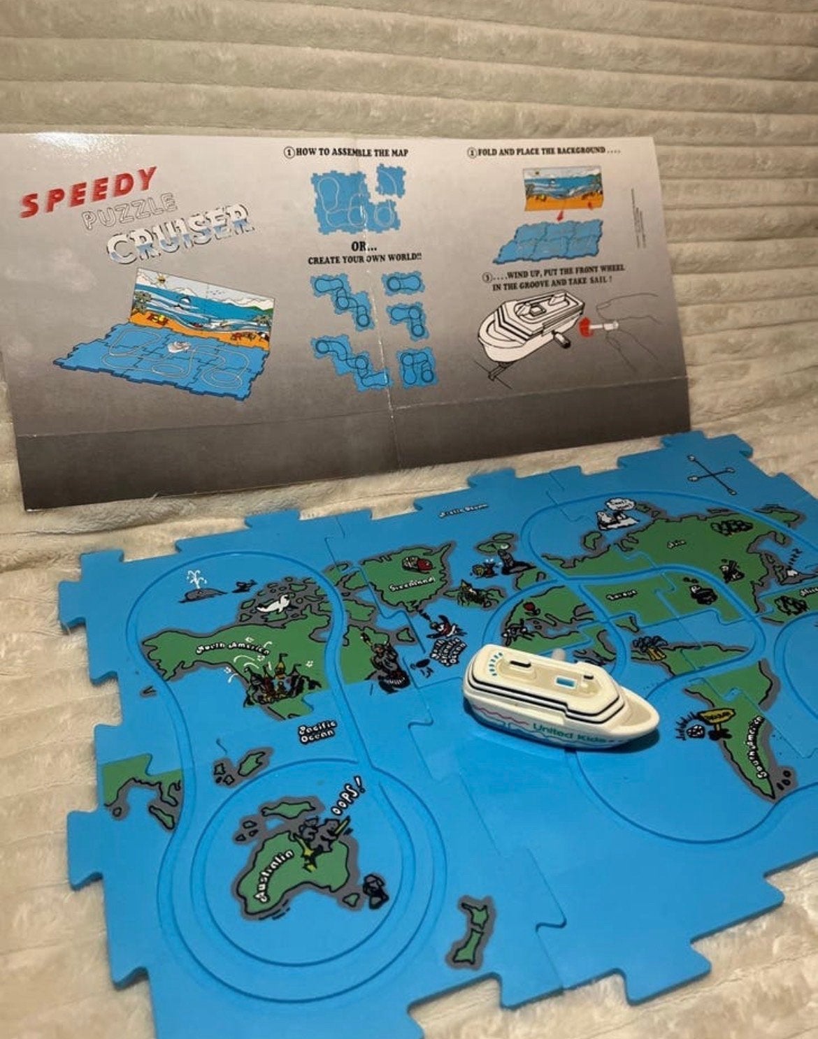 Opwindbare Cruiseschip Puzzel Wereldkaart, Ophalen of Verzenden, Meer dan 50 stukjes, Zo goed als nieuw, 4 tot 6 jaar