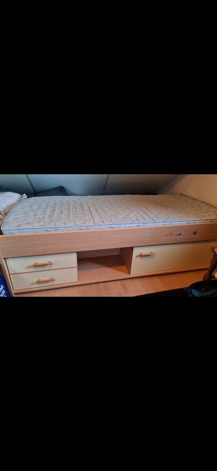 Bed 90/200, Ophalen