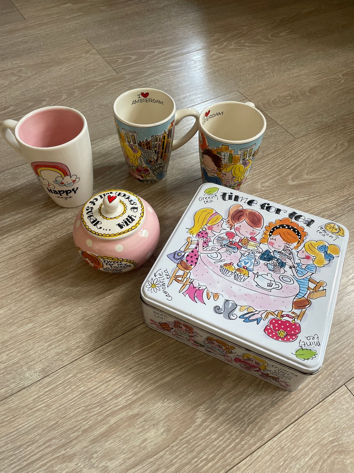 Blond Amsterdam servies: suikerpot, 3 mokken, theedoos, Ophalen, Gebruikt, Blond Amsterdam, Kop(pen) en/of Schotel(s)