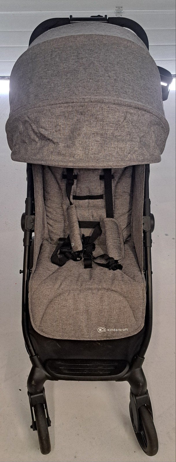 Nette kinderwagen / buggy, Ophalen, Zo goed als nieuw, Overige merken, Verstelbare rugleuning