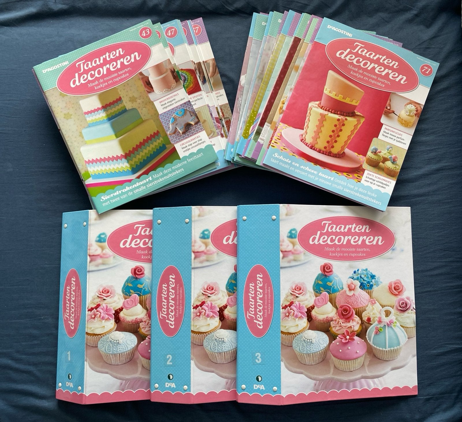 Taarten Decoreren Tijdschriften en Mappen - Complete Set, Hobby en Vrije tijd, Ophalen, Zo goed als nieuw, Taarten of Cupcakes