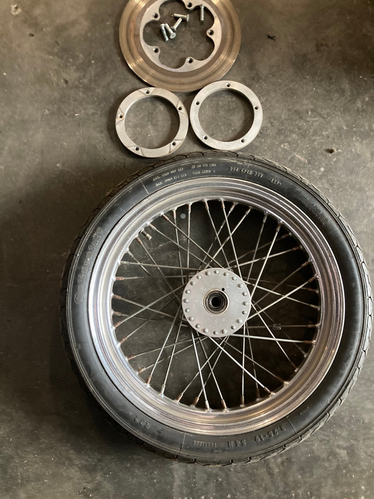 Harley Davidson chopper wiel 19 inch voor springer fork, Motoren, Onderdelen | Harley-Davidson, Ophalen of Verzenden, Gebruikt