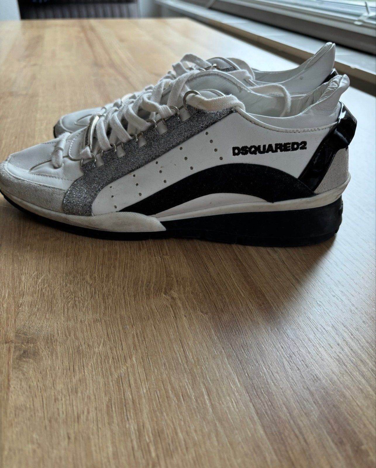 Dsquared2 sneakers maat 39 wit, zwart, glitter, Verzenden, Wit, Sneakers of Gympen, Gedragen