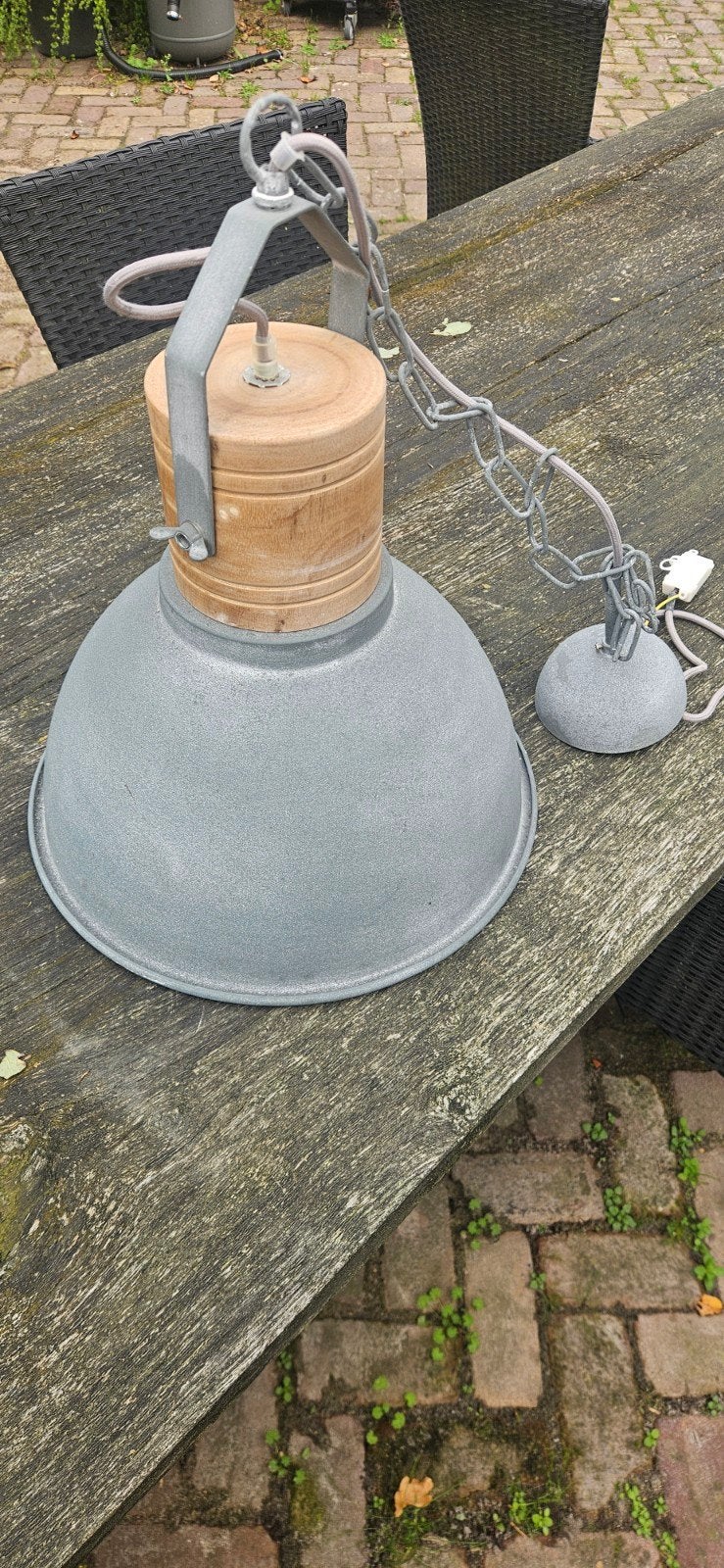 3x Industriële hanglampen met houten accent, Ophalen, Gebruikt, E27 (groot), Industrieel