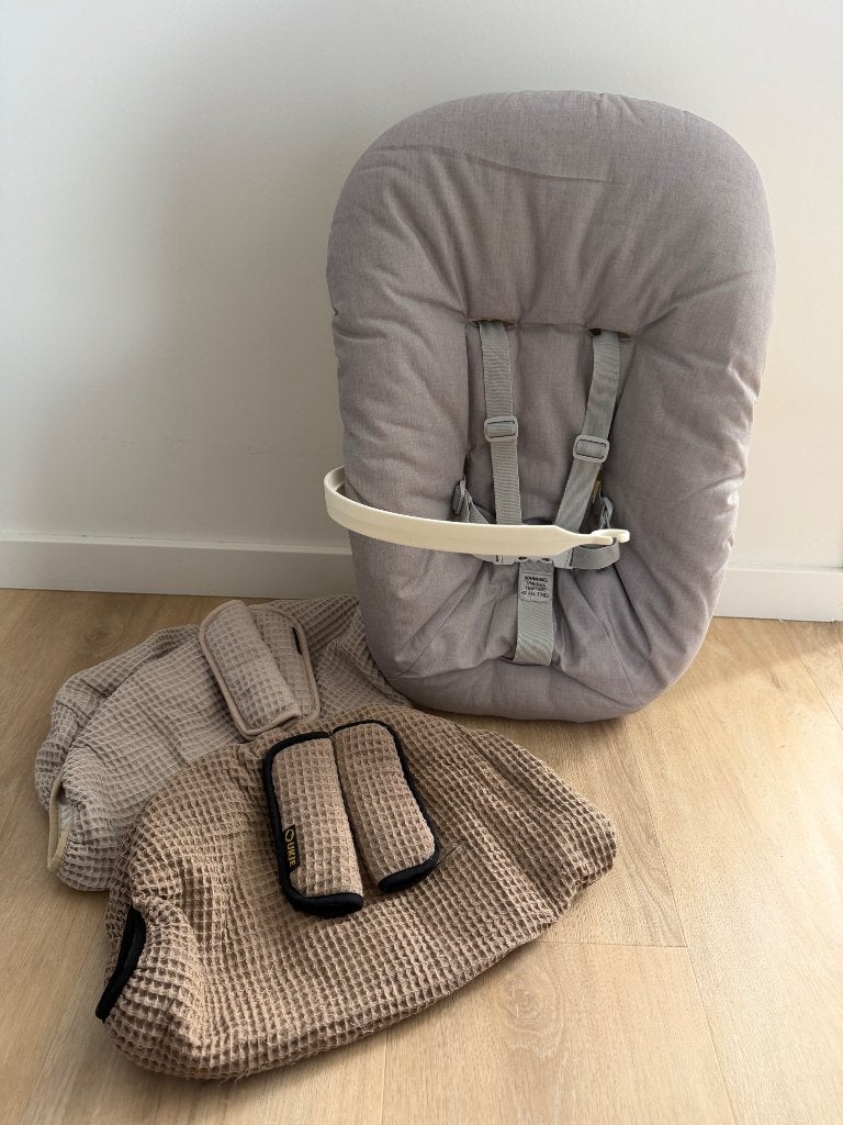Stokke newborn set met 2 setjes hoesjes, Ophalen, Zo goed als nieuw, Overige typen