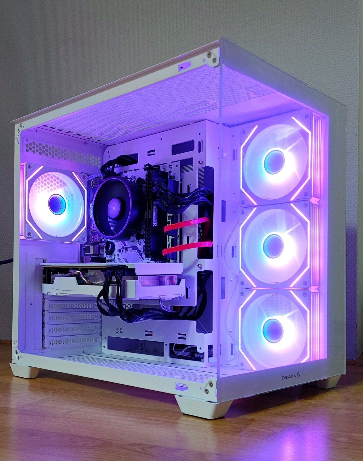 Super Snelle Witte Gaming pc met Rtx 3060 Ti, Ryzen 5, Computers en Software, Ophalen, 32 GB, Zelf gebouwde pc, Zo goed als nieuw