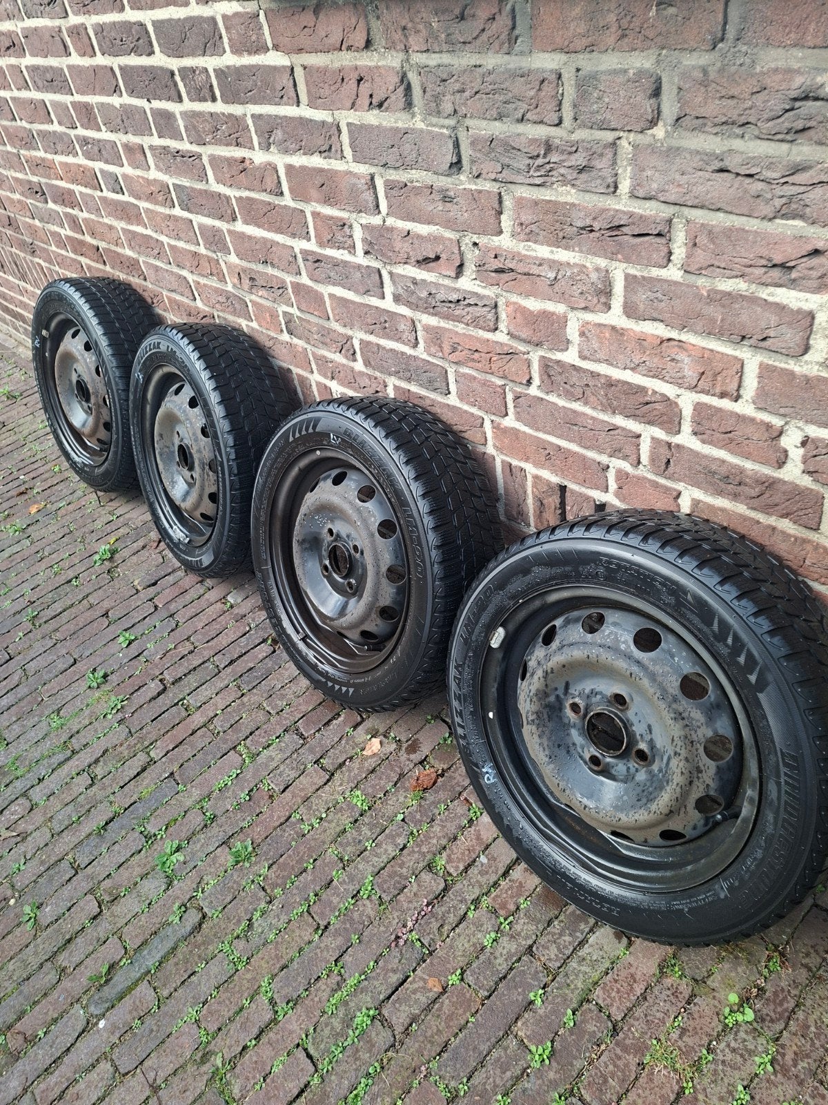 14 inch  stalen velgen + winterbanden Bridgestone 165/60 R14, Ophalen, 14 inch, Gebruikt, Banden en Velgen