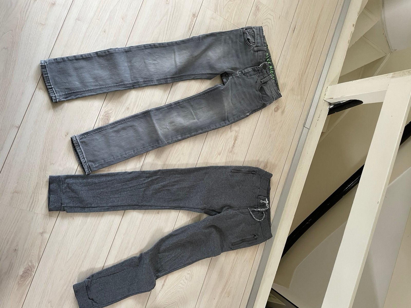 Skinny spijkerbroek en joggingbroek, Ophalen of Verzenden, Jongen