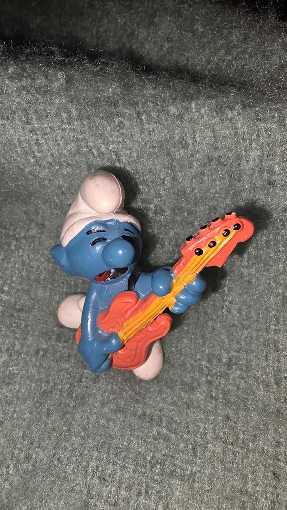 Muzieksmurf met gitaar - Vintage Smurf figuur, Verzamelen, Smurfen, Ophalen of Verzenden