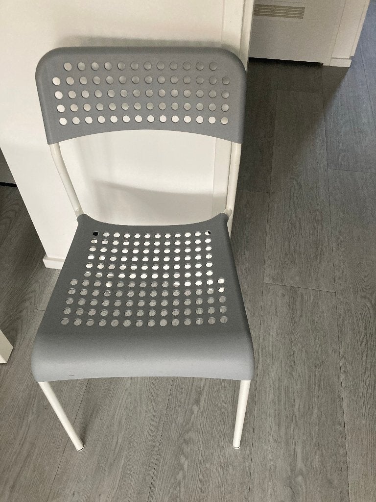 IKEA SANDSBERG eetkamerstoel grijs/wit, Huis en Inrichting, Stoelen, Ophalen, Gebruikt, Grijs, Eén