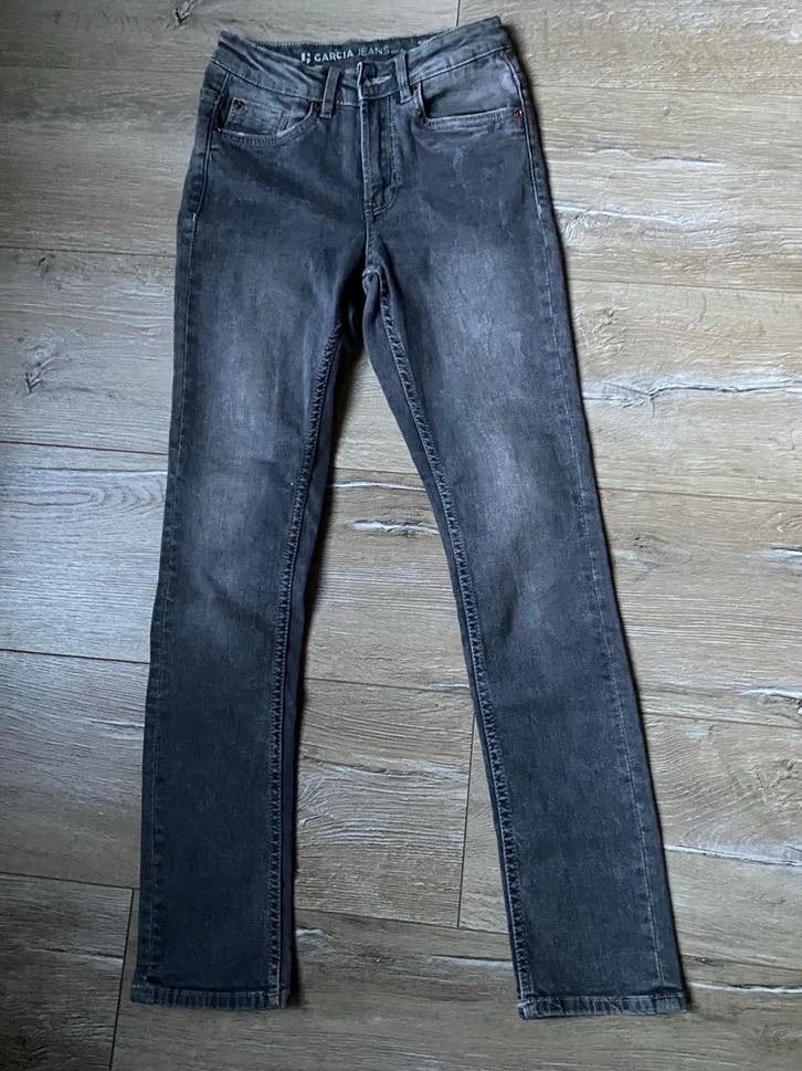 Spijkerbroek maat 140, Ophalen of Verzenden, Zo goed als nieuw, Jongen of Meisje, Broek