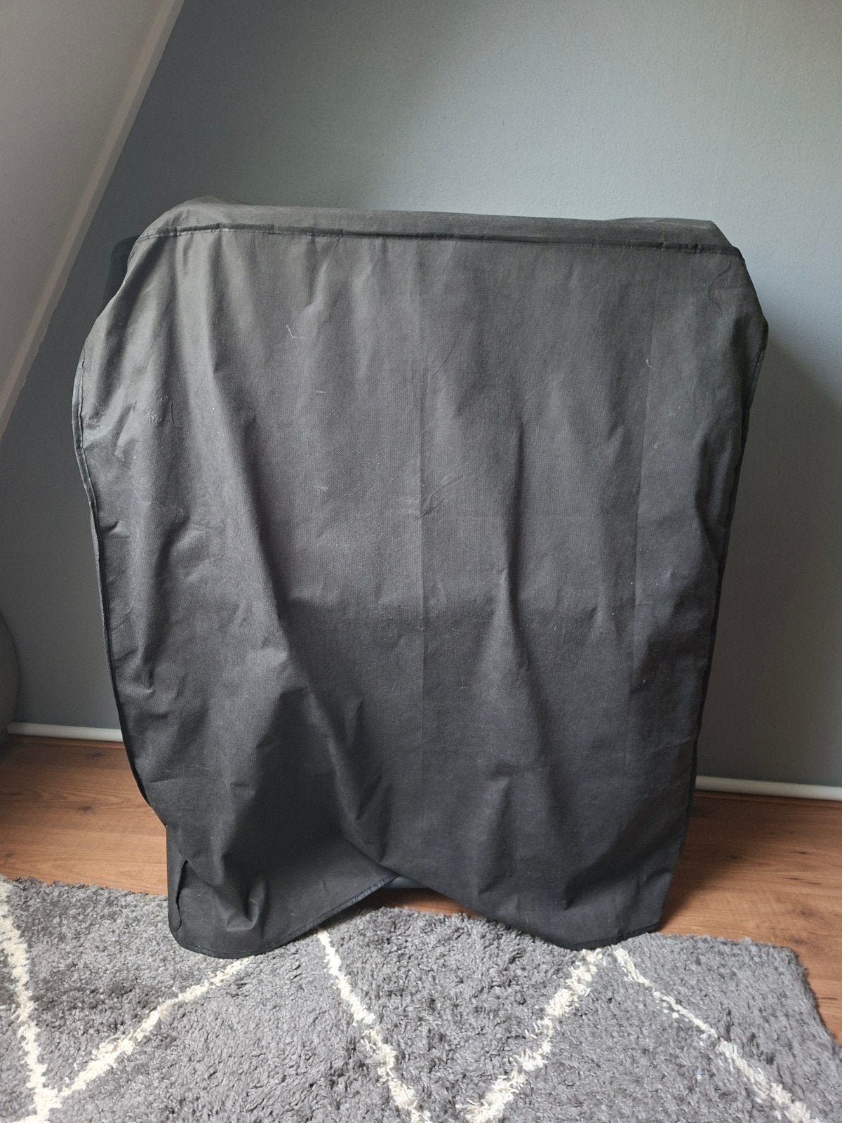 Opvouwbaar logeerbed met matras - Zo goed als nieuw, Ophalen, Eenpersoons, Zwart, Zo goed als nieuw