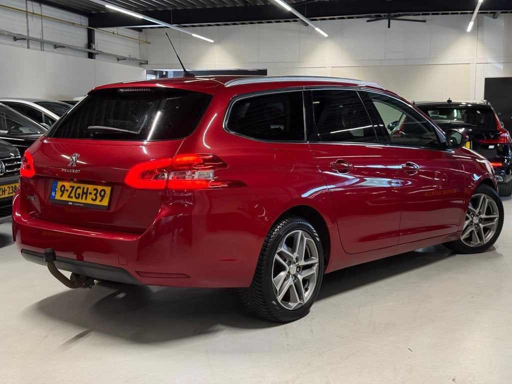 Peugeot 308 SW 1.6 156PK Allure Led Verlichting|Navi|Camera!, Voorwielaandrijving, Euro 5, Gebruikt, Zwart