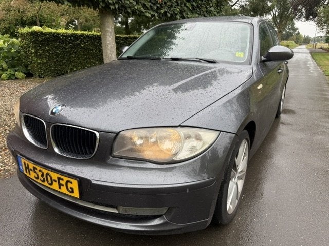 BMW 1-serie 120i Executive (bj 2007), Auto's, 1-Serie, 4 cilinders, 665 kg, Handgeschakeld