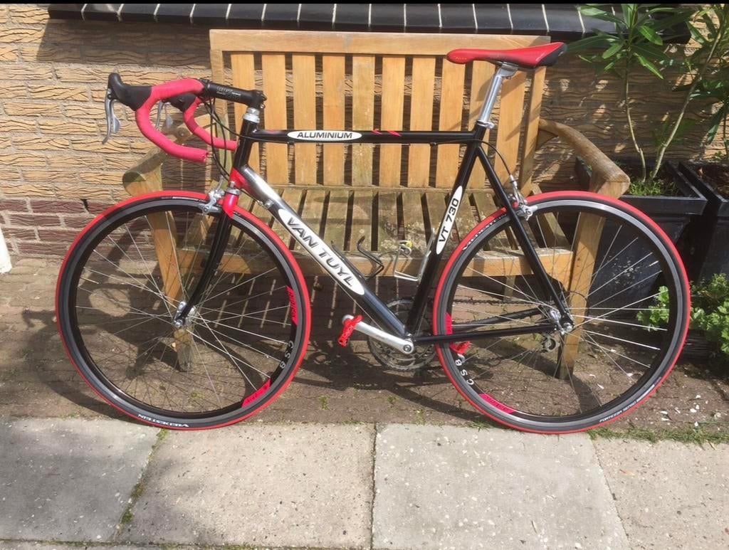 Van Tuyl aluminium racefiets, Fietsen en Brommers, 56 cm of meer, Ophalen of Verzenden, Zo goed als nieuw, Versnellingen