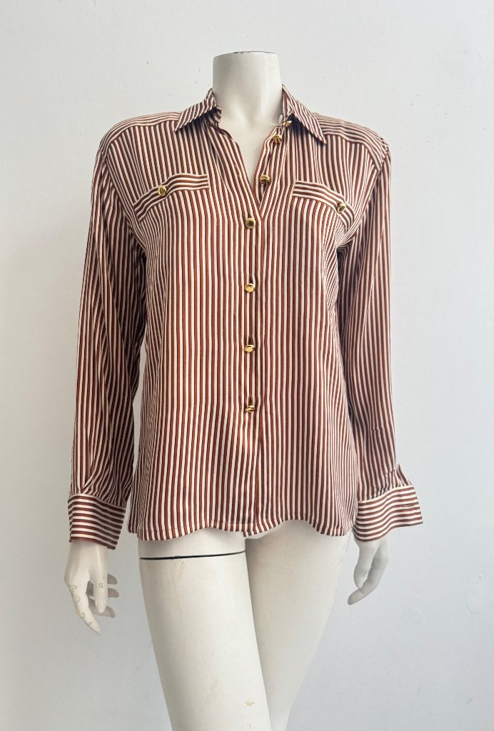 Escada 100 % zijde klassieke blouse bruin streepje S, Ophalen of Verzenden, Zo goed als nieuw, Maat 38/40 (M), Bruin