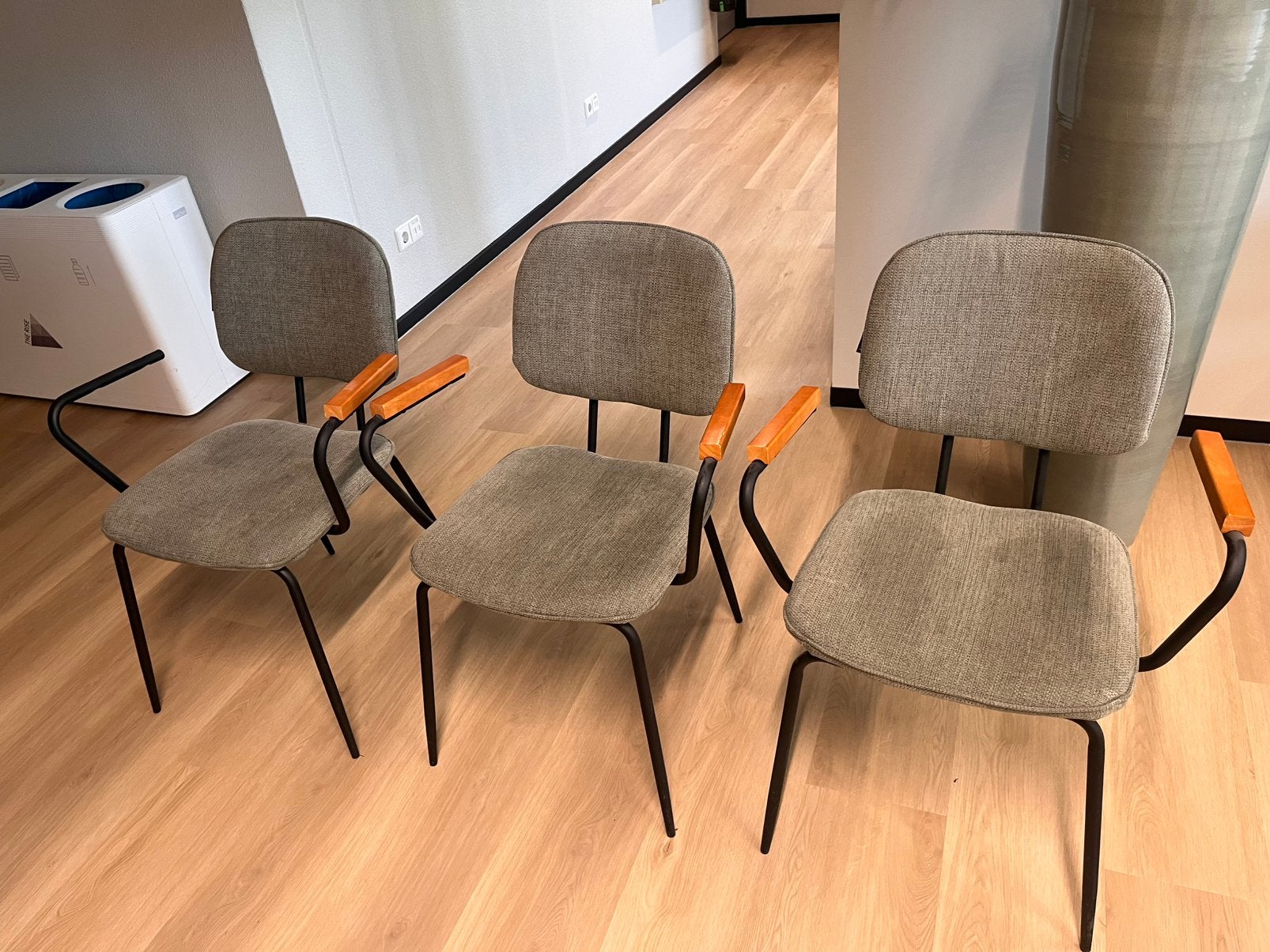 Drie stuks Bronx71 Oskar eetkamer stoelen groen, Ophalen, Gebruikt, Overige kleuren, Drie