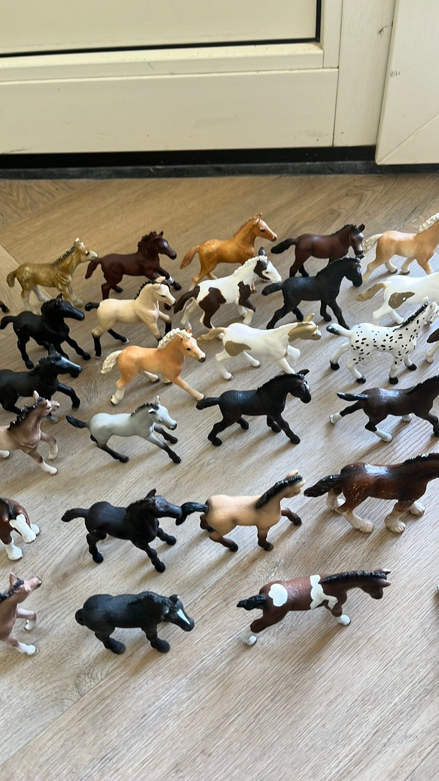 Schleich veulens, Ophalen of Verzenden, Zo goed als nieuw, Paard, Beeldje of Figuurtje