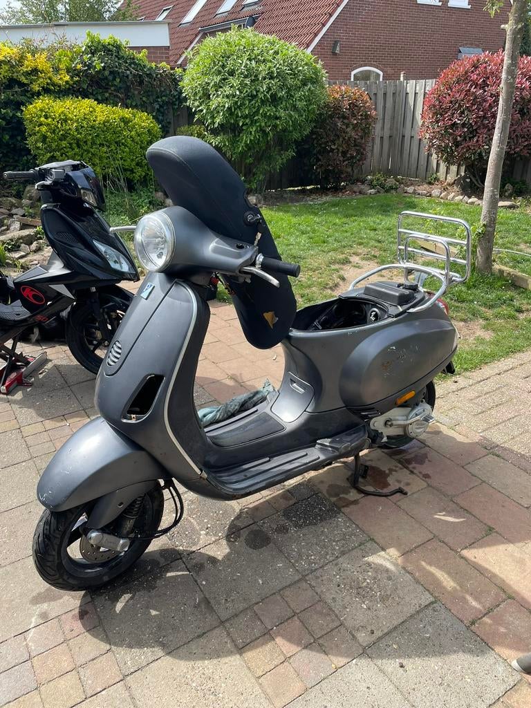Onderdelen vespa piaggo 4takt 2v alles dubbel aanwezig, Ophalen of Verzenden, Gebruikt, Overige typen, Vespa