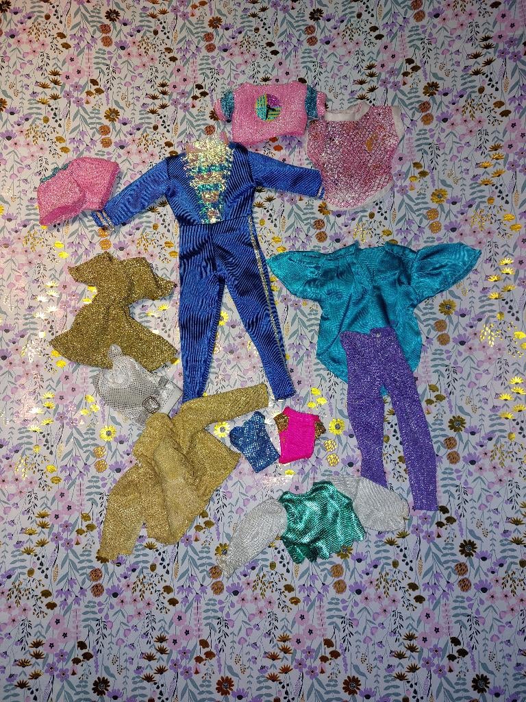 Bundel Vintage Barbie kleertjes glitter, Ophalen of Verzenden, Gebruikt, Kleertjes