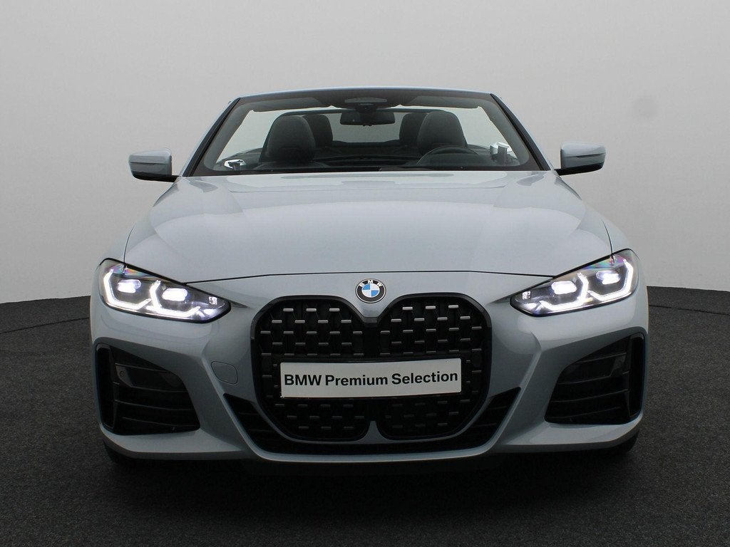 BMW 4 Serie Cabrio M440i xDrive Driving Assistant Profession, Auto's, BMW, 4-Serie, 4 stoelen, Bedrijf, Vierwielaandrijving
