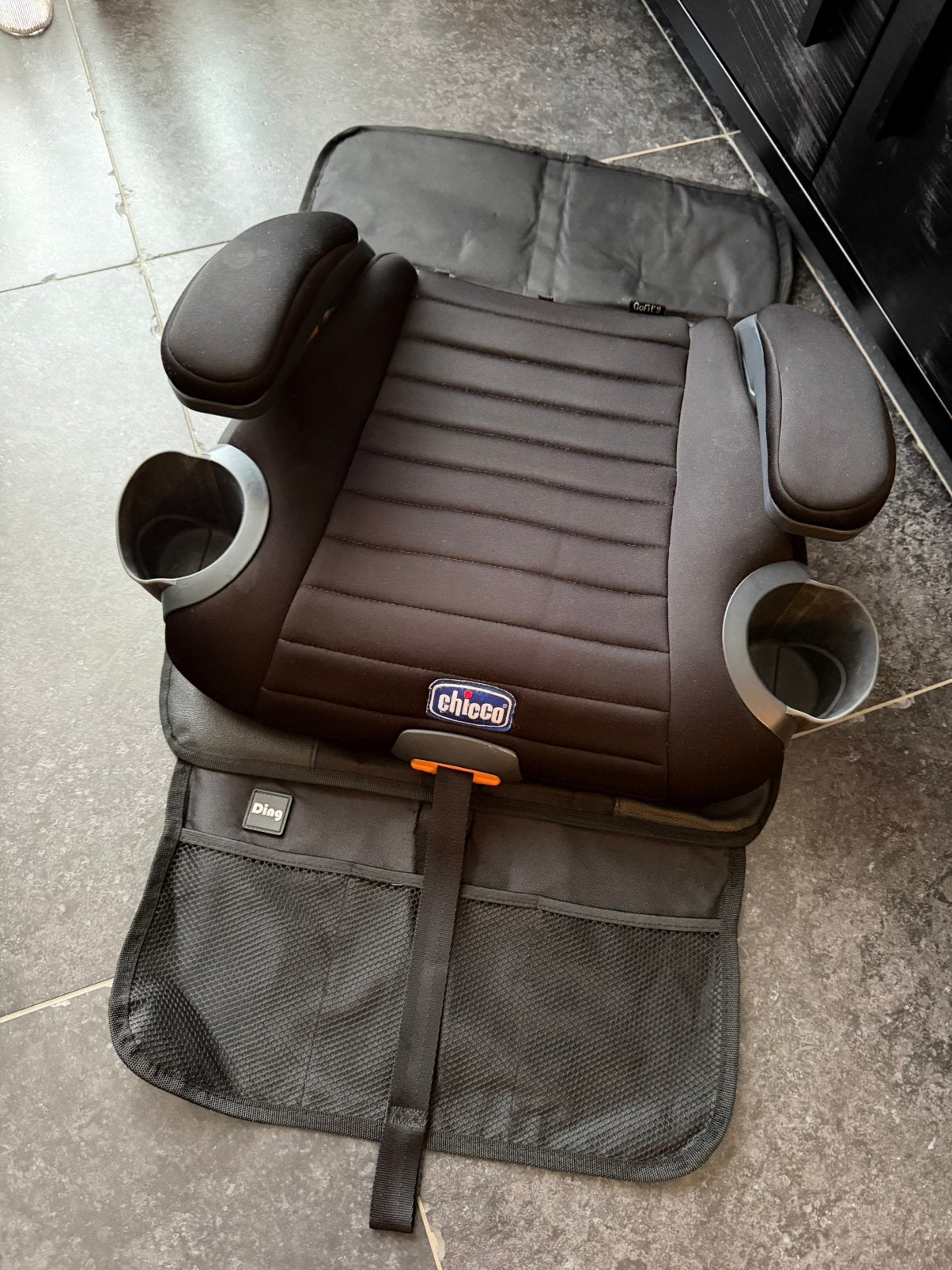 Chicco stoelverhoger auto met isofix, 15 t/m 36 kg, Ophalen of Verzenden, Chicco, Gebruikt