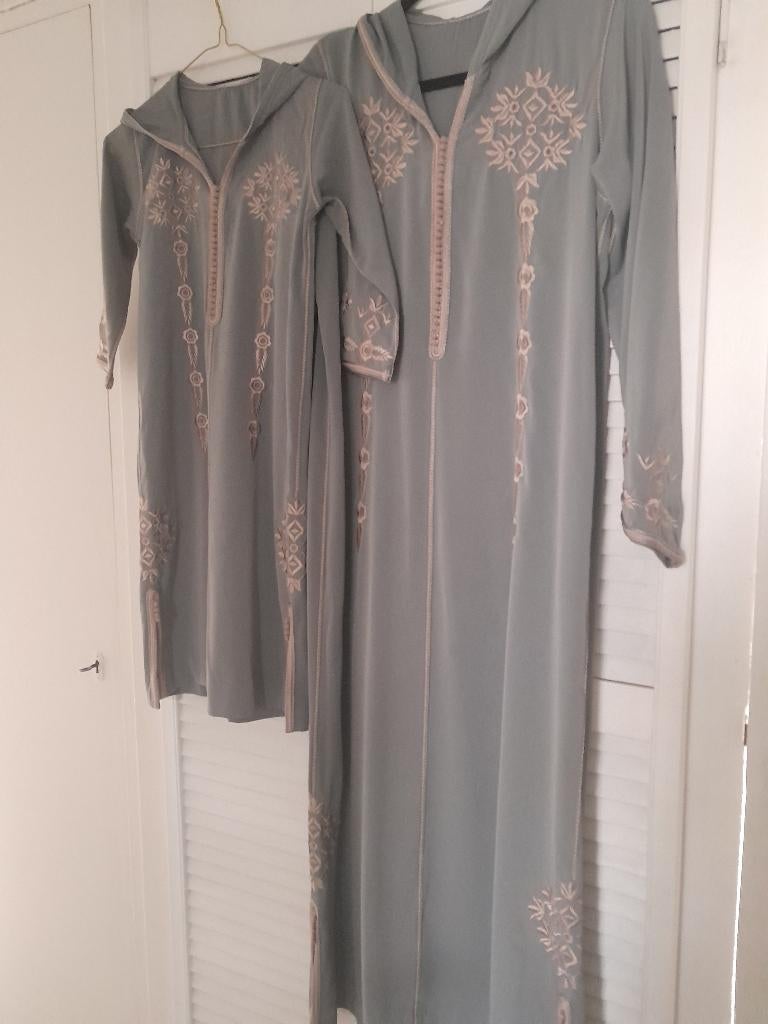 Meisjes jalaba, Overige typen, Beige, Ophalen of Verzenden, Zo goed als nieuw