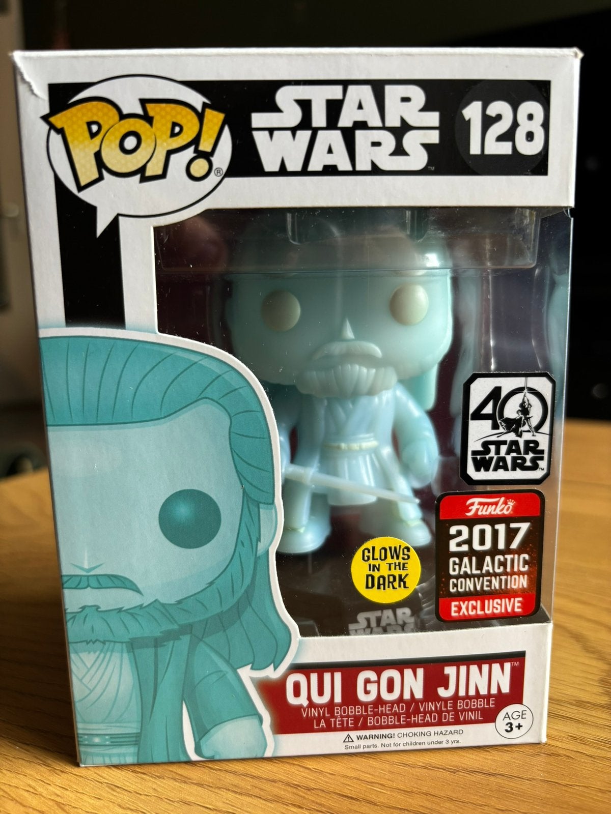 Funko Pop! Qui Gon Jinn (Holographic), Verzenden, Zo goed als nieuw