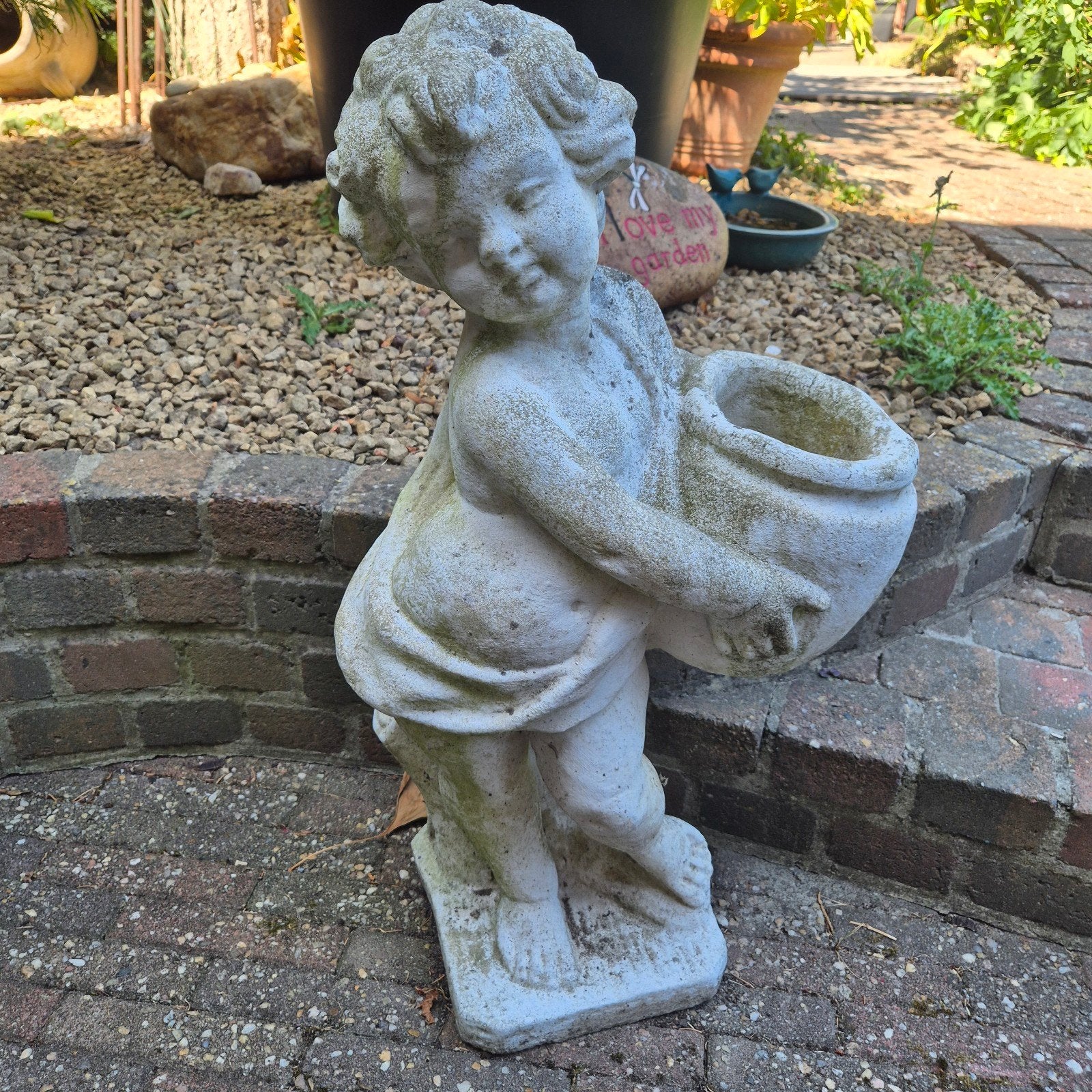 2 stuks stenen beelden van putti, 60 cm hoog, Ophalen, Gebruikt, Beton, Mensenbeeld