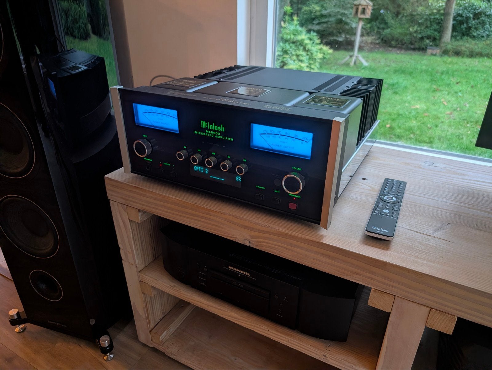 Mcintosh MA8900 + Originele dozen, Ophalen, Zo goed als nieuw, 120 watt of meer, Overige merken