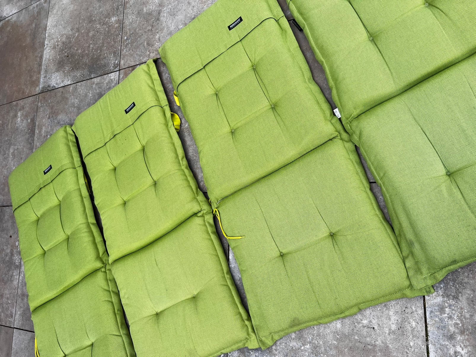 Tuinkussens lime groen merk Madison., Ophalen, Gebruikt