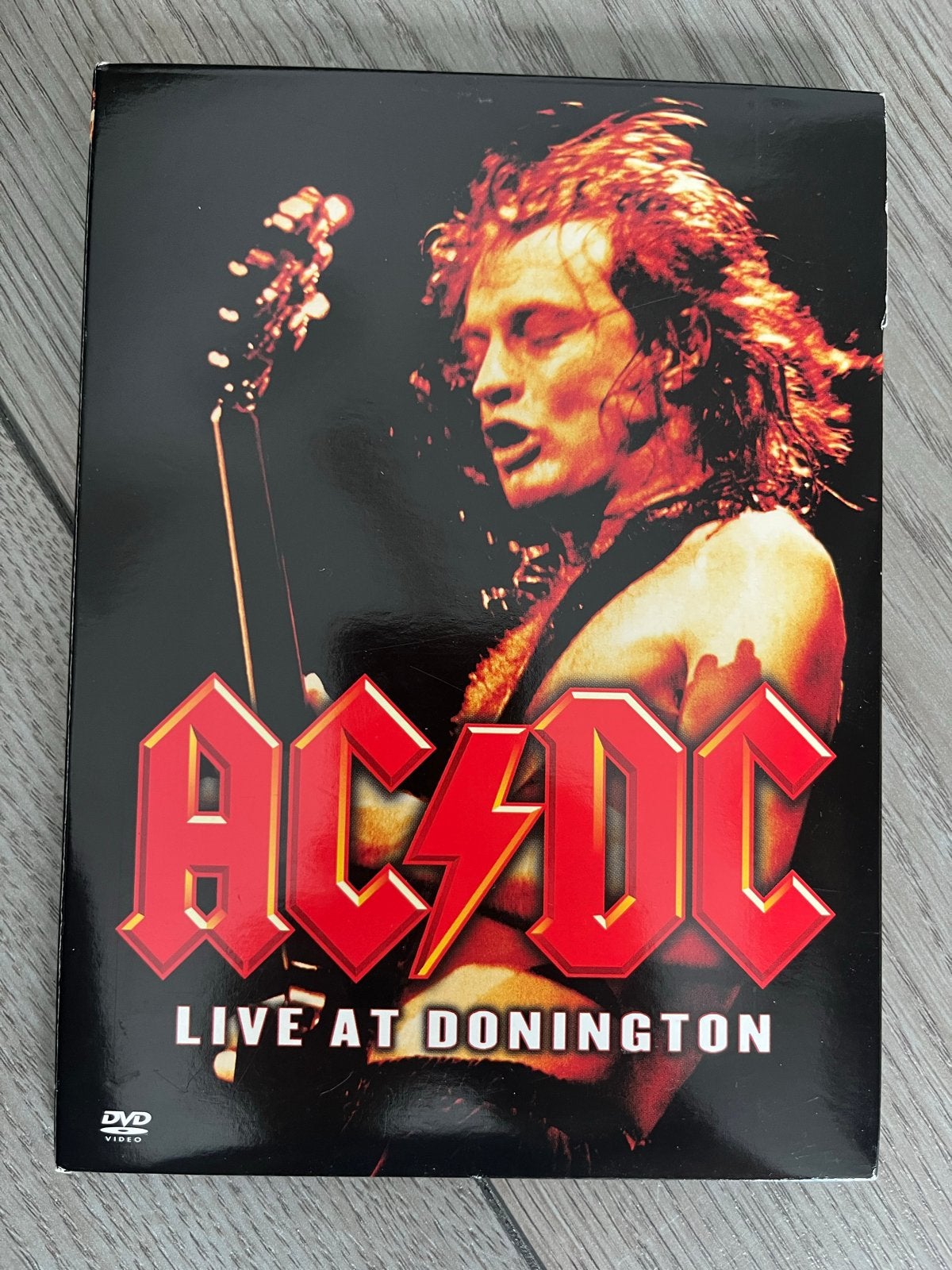 AC/DC Live at Donington DVD - Legendarisch concert, Ophalen of Verzenden, Concert, Vanaf 12 jaar, Inclusief doosje
