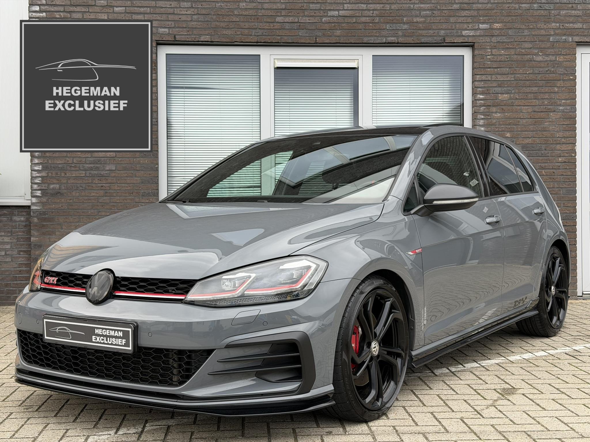 Volkswagen Golf 2.0 TSI GTI TCR | AKRA | Schuif-kanteldak |, 1330 kg, Gebruikt, 4 cilinders, Golf