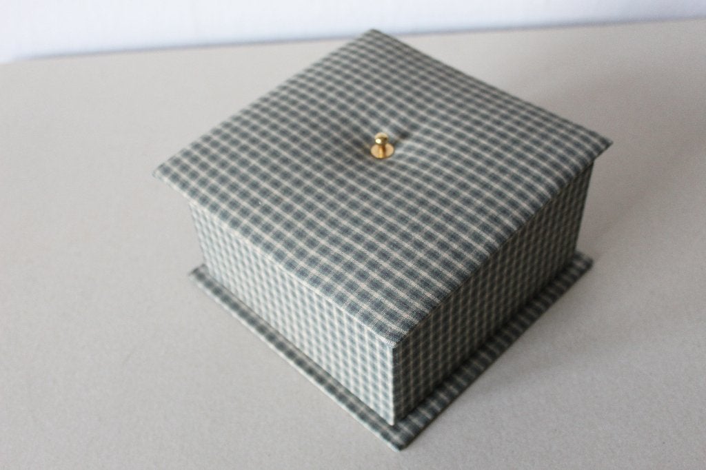 Groen geruite snuisterijendoos - 18x18x9cm, Ophalen of Verzenden