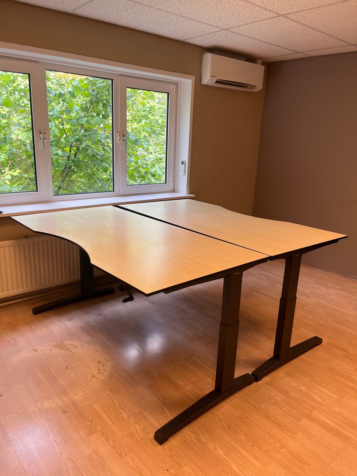 Steelcase verstelbaar bureau x2, 160 cm, Metaal, In hoogte verstelbaar, Ophalen of Verzenden