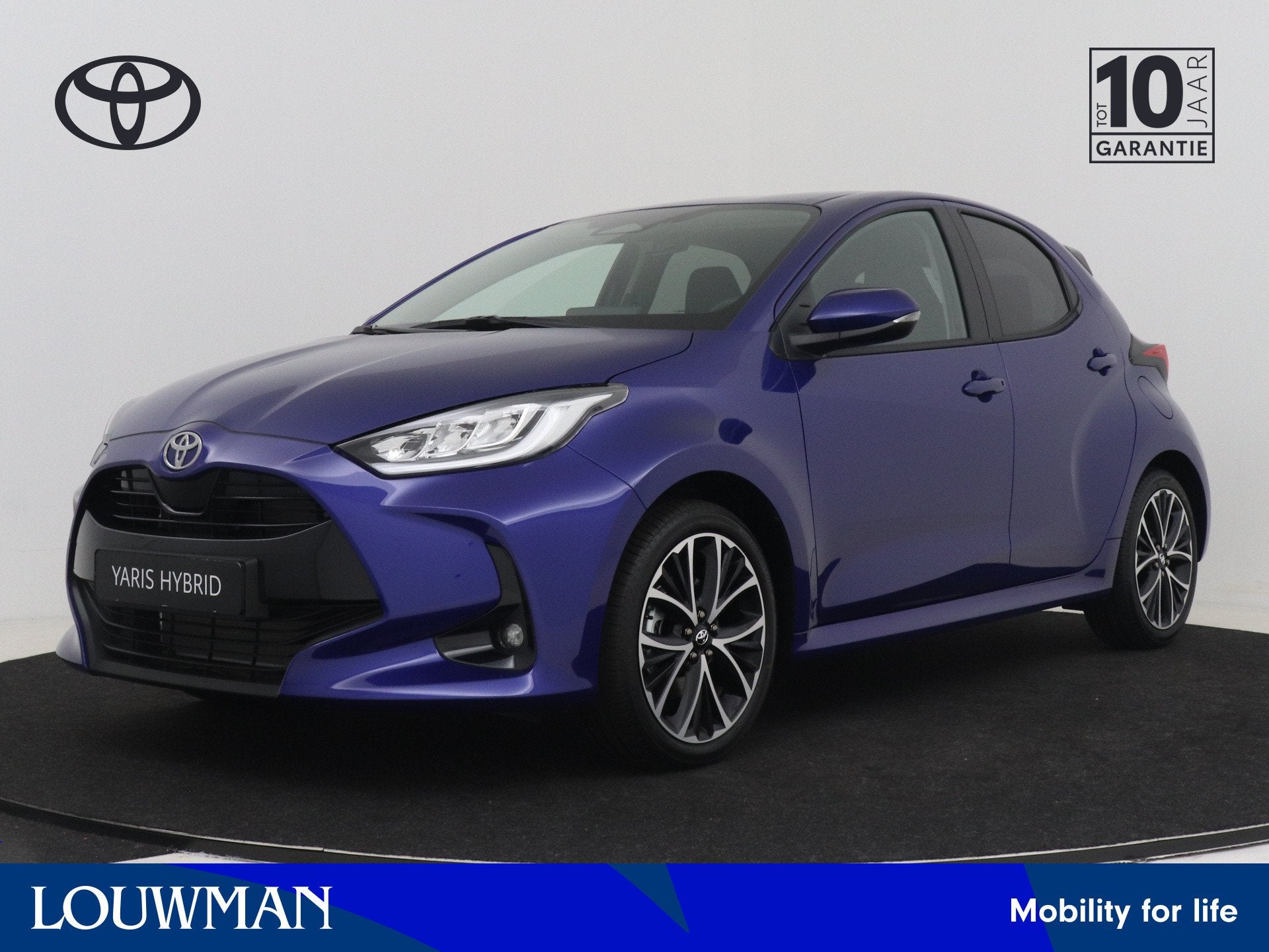Toyota Yaris 1.5 Hybrid 115 Dynamic (bj 2026, automaat), Auto's, Zwart, Blauw, Nieuw, Hybride Elektrisch/Benzine