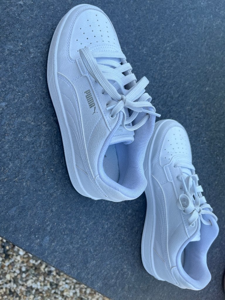 schoenen, Kleding | Dames, Schoenen, Puma, Wit, Ophalen of Verzenden, Sneakers of Gympen