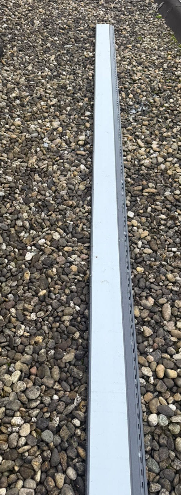 Nieuwe kunststof gevelbekleding: 1x 5m en 3x 1m planken, Doe-het-zelf en Verbouw, Ophalen of Verzenden, Nieuw