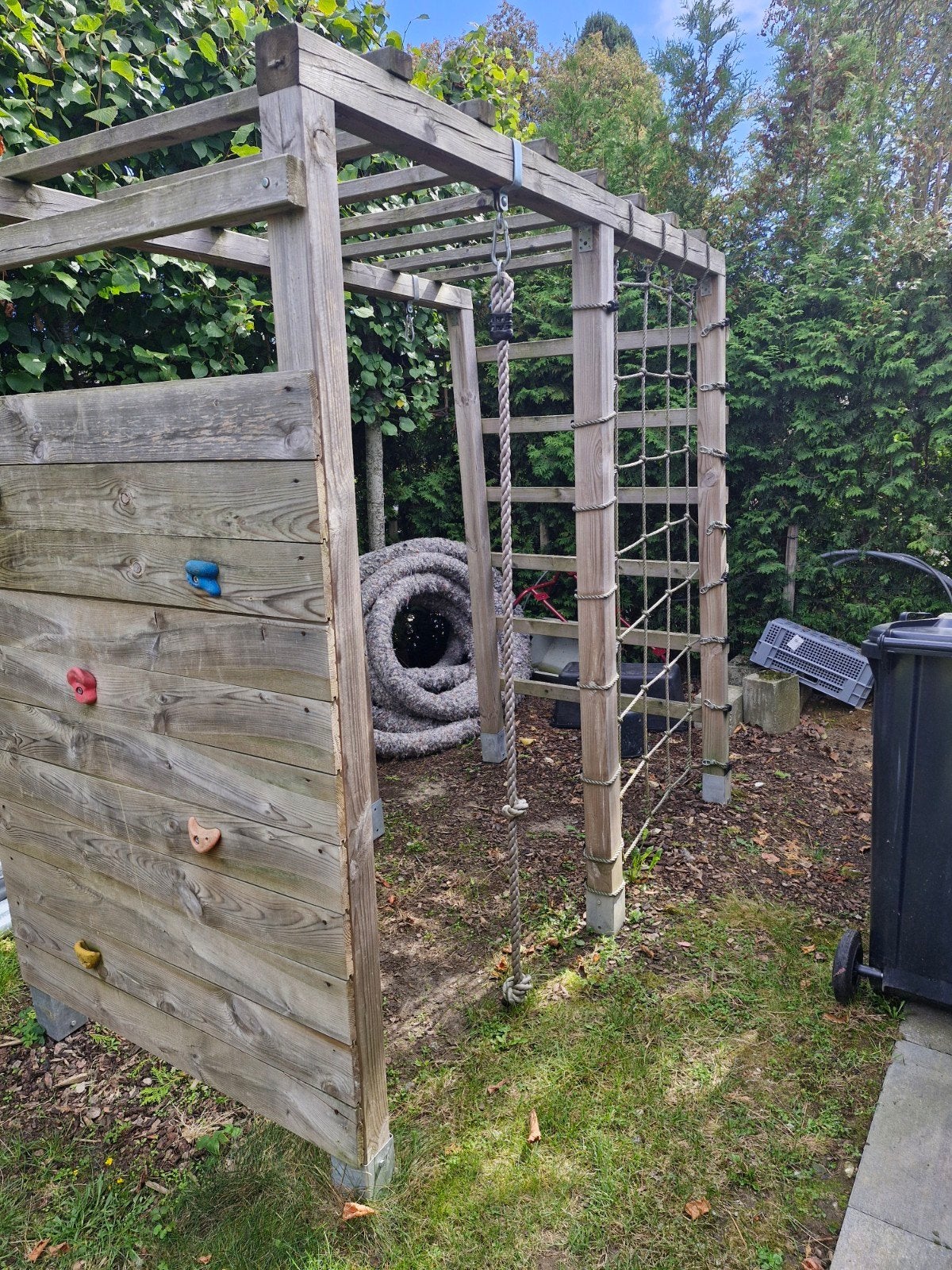 Houten klimtoestel met klimwand en klimnet, Ophalen, Gebruikt, Klimwand