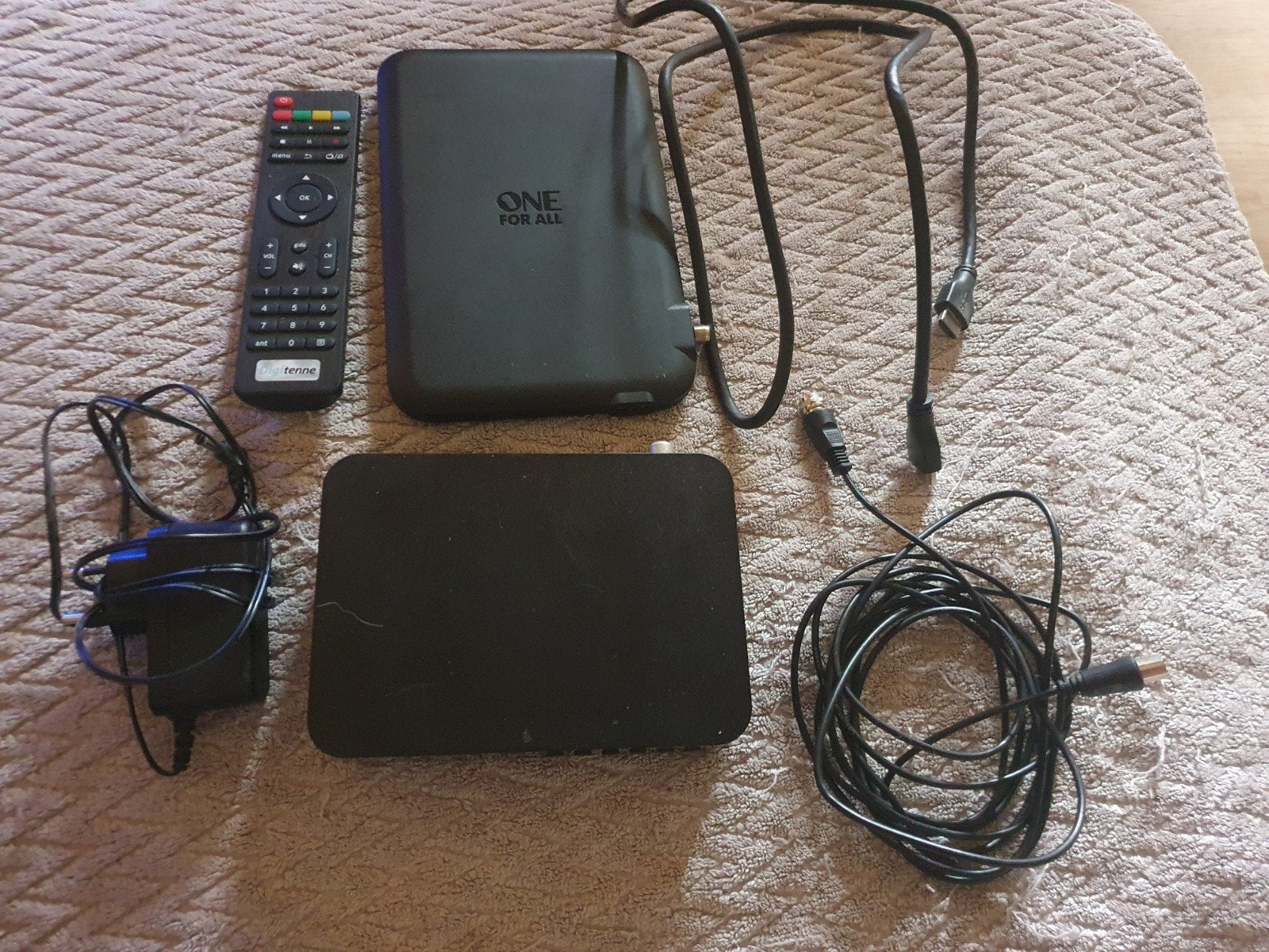 Digitale DigitenneTV ontvanger ZXV7200 met afstandsbediening, Ophalen of Verzenden, Gebruikt, Decoder