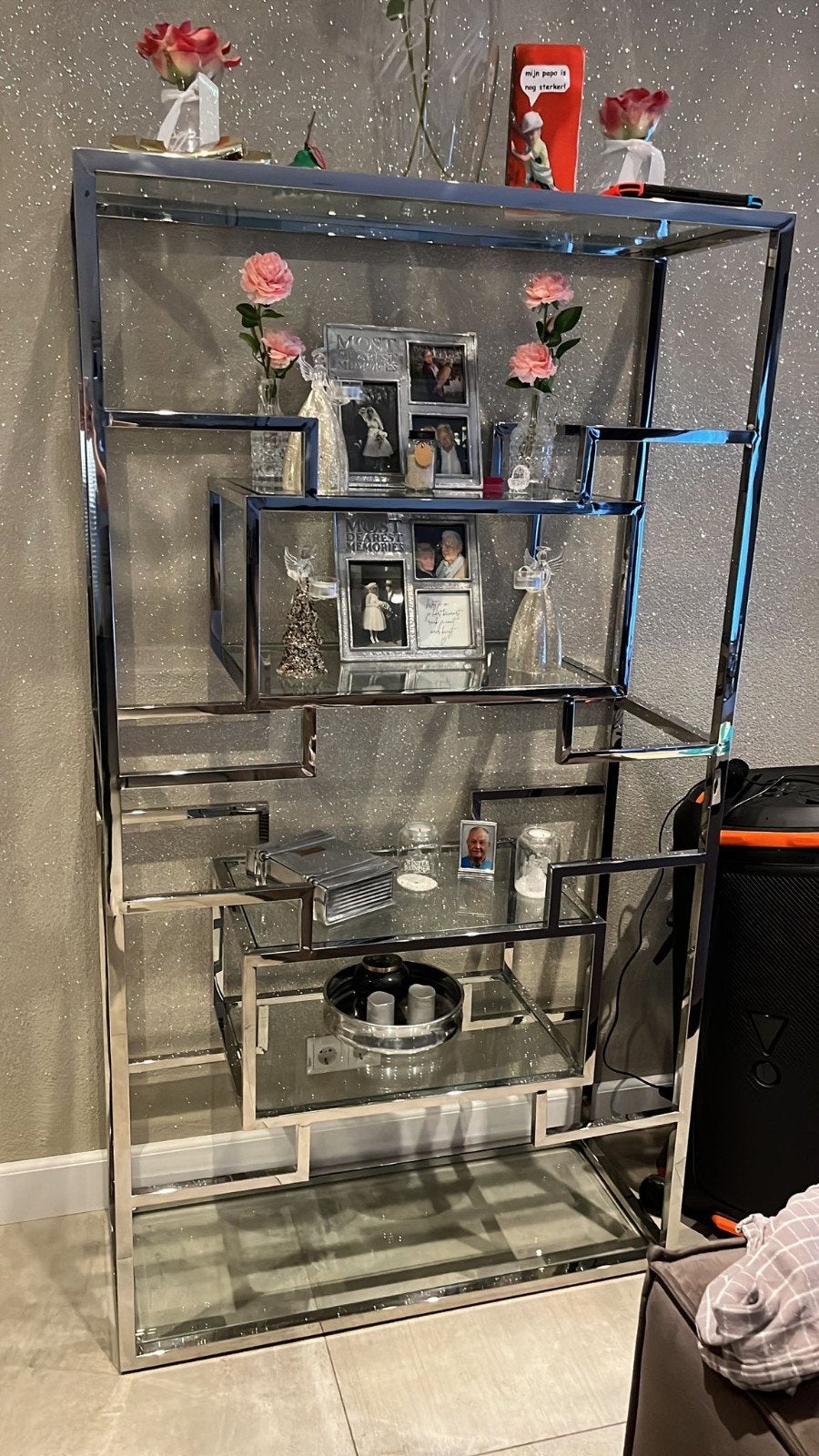 Vitrine kast wandkast zilver, Huis en Inrichting, Ophalen, Zo goed als nieuw