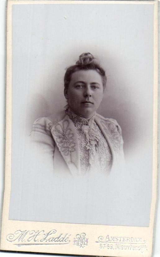 CDV - M. H. Ladde - Amsterdam - Fraaie Jurk, Gebruikt, Verzenden, Foto, Klederdracht