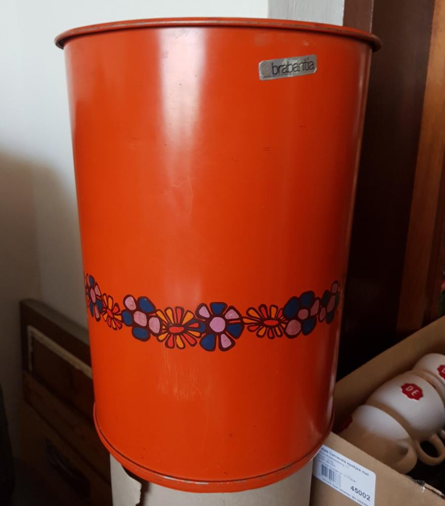 Retro vintage oranje metalen prullenbak., Ophalen of Verzenden, Huis en Inrichting