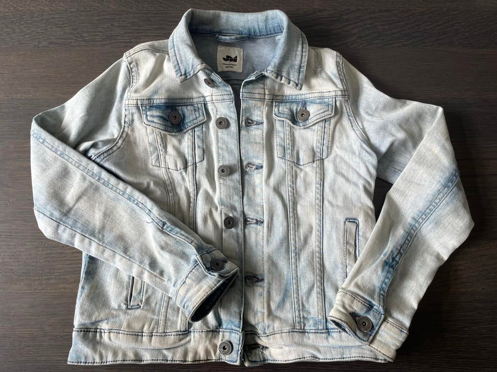 Spijkerjas 134/140 JM Shoeby, Kinderen en Baby's, Kinderkleding | Maat 134, Ophalen of Verzenden, Zo goed als nieuw, Jongen of Meisje