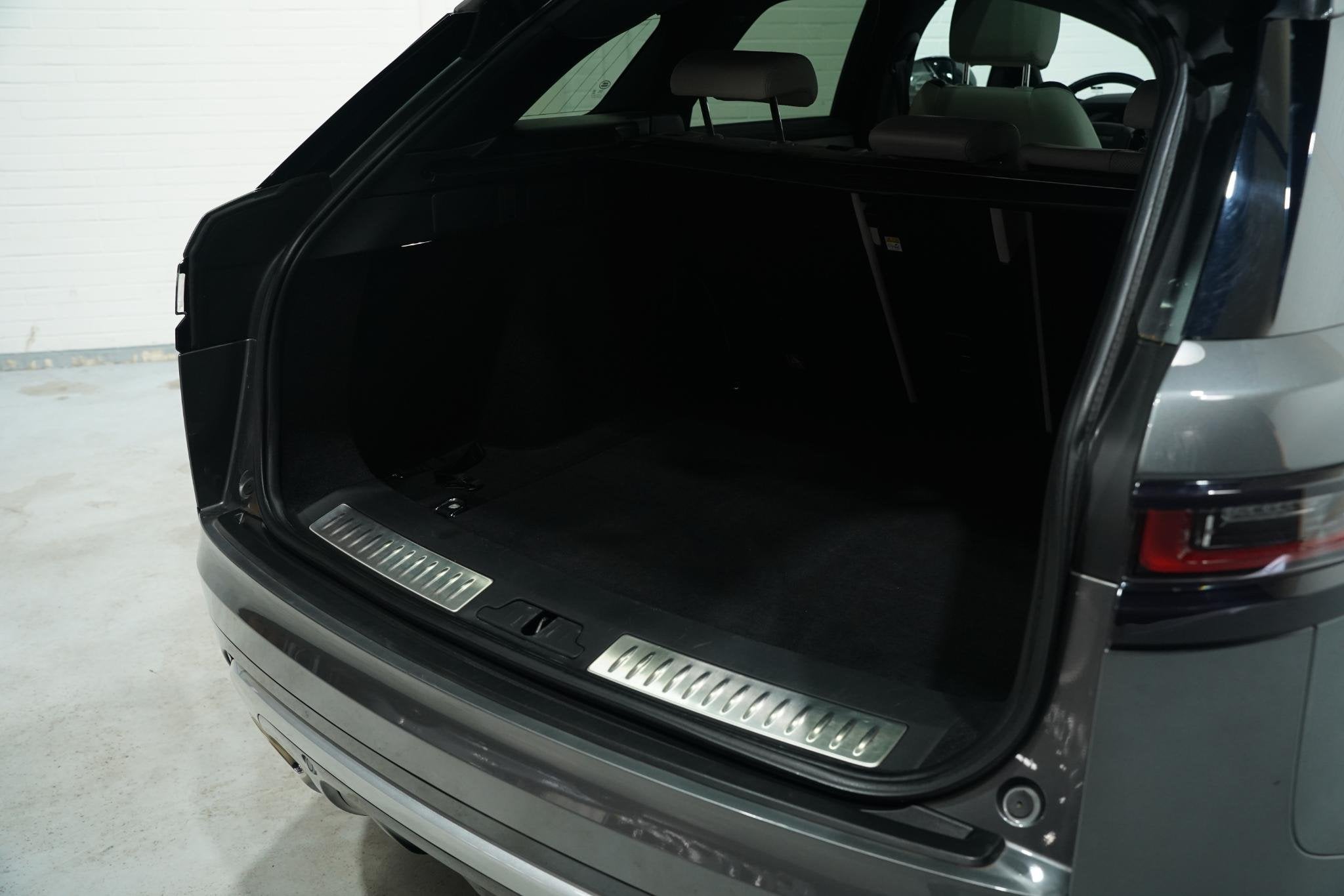 Foto 27 van Land Rover Range Rover Velar 300D 3.0 V6 D300 R-Dynamic R-Dy
